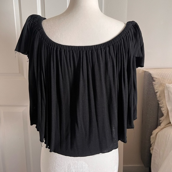Urban Outfitters, Off the Shoulder top with sleeves, Size M - Picture 2 of 4